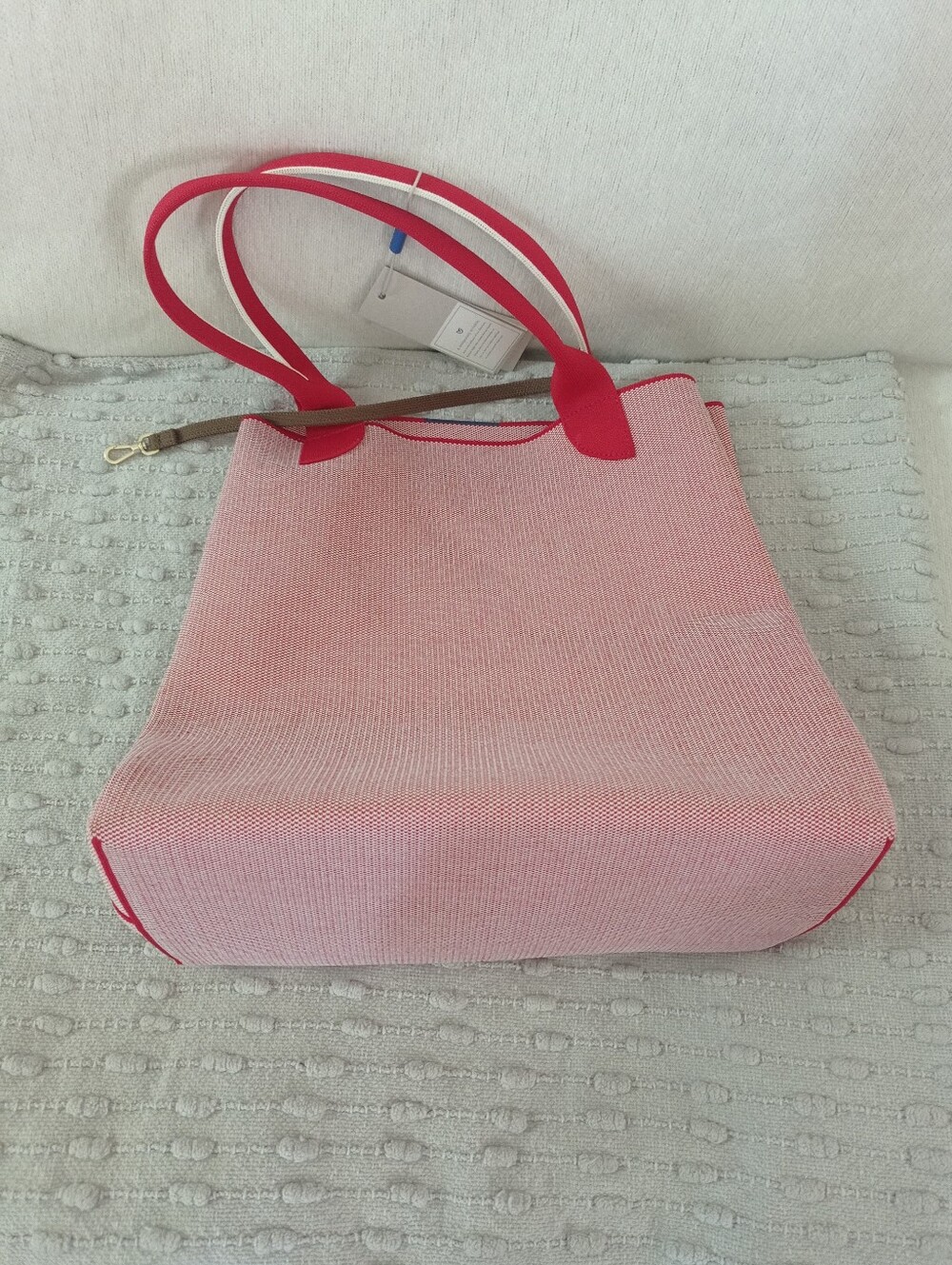 Rothy's The Lightweight Tote in Light Poppy Medium Size NEW Style 086-007 - Picture 4 of 4